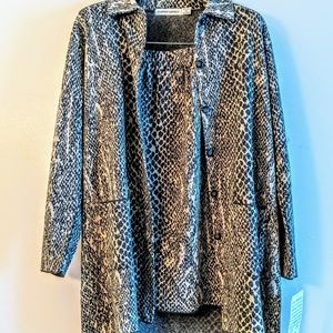 NEW Karen Lessly Soft Snake Print Skirt Suit in XL